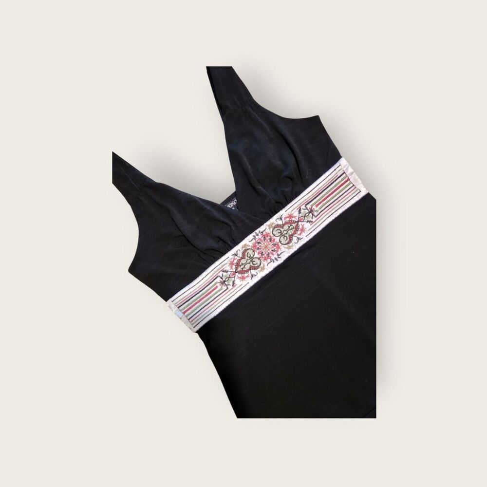 Vintage Y2k early 2000s XOXO black empire waist floral accent v-neck tank top - Picture 3 of 4